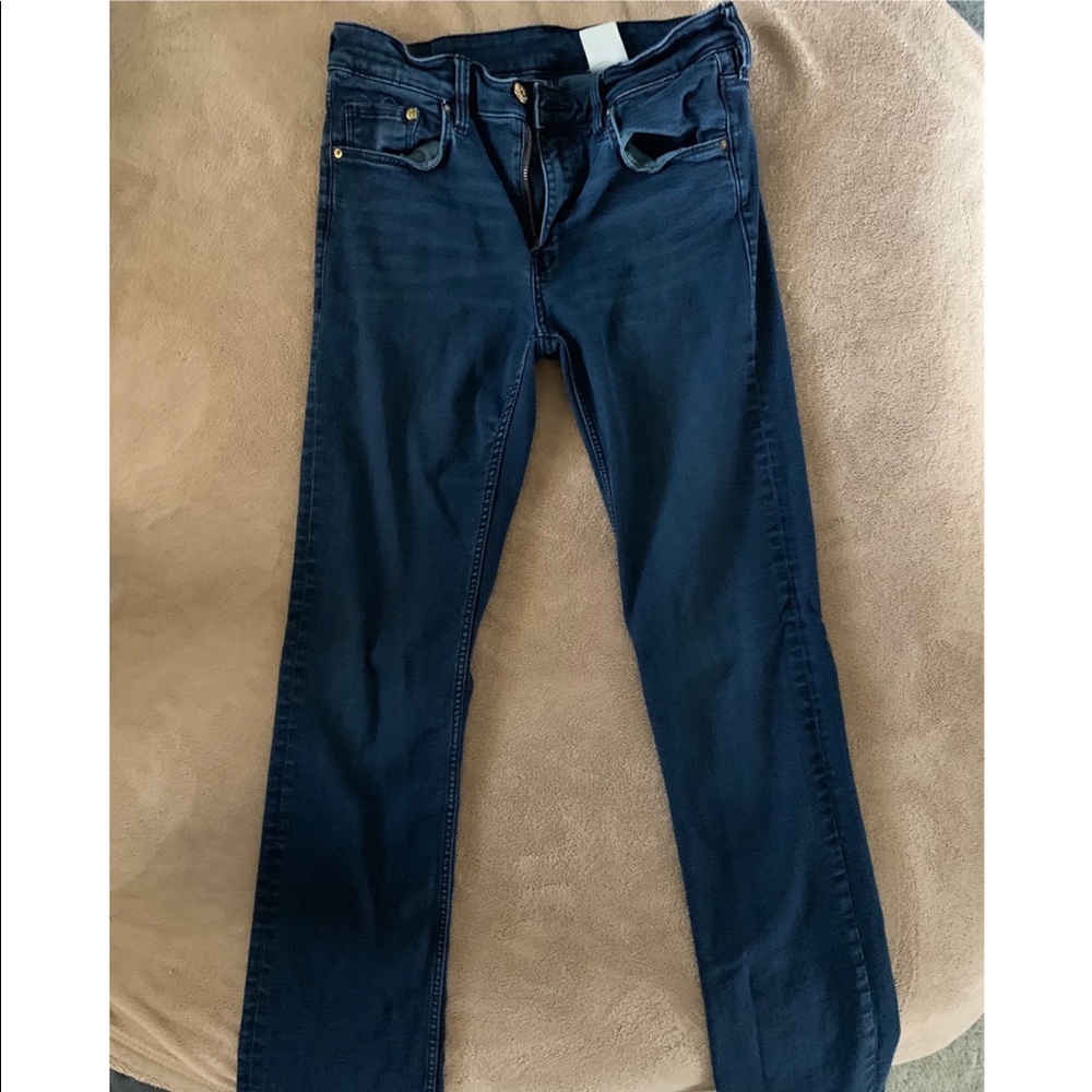 Dark/medium wash H&M jeans waist 30-32